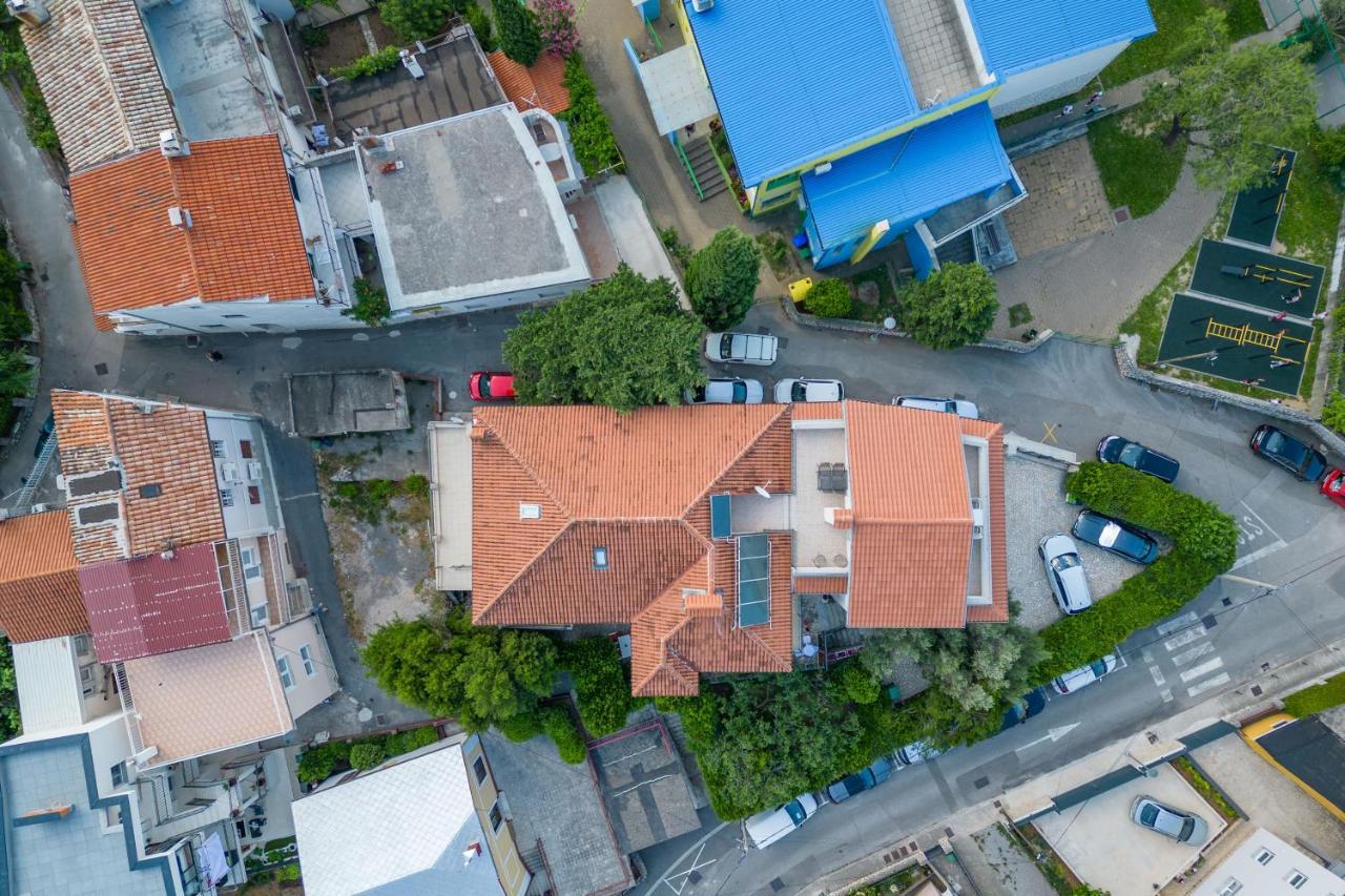 Apartments Lonzor I Selce Exterior foto
